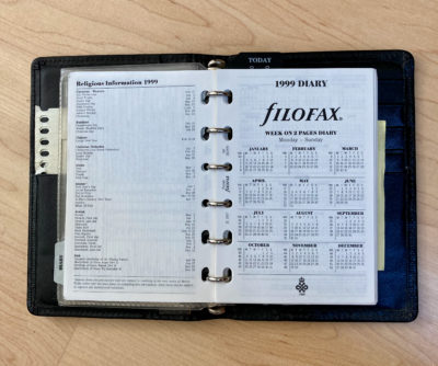 Stock Bureau - FILOFAX Enveloppe zippée format A5 coloris transparent