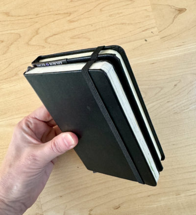 https://www.notebookstories.com/wp-content/uploads/2023/12/daler-rowney-simply-pocket-sketchbook-4-400x440.jpeg